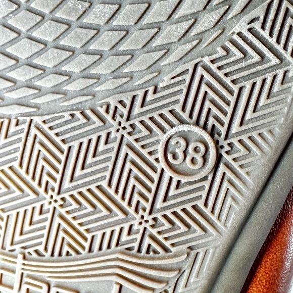 Dansko Kira Round Toe Flat Luggage Aniline Calf Brown Leather Women's 38 (7.5-8) - Picture 7 of 8